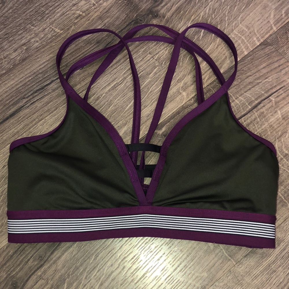 Victoria’s Secret sport sports bra